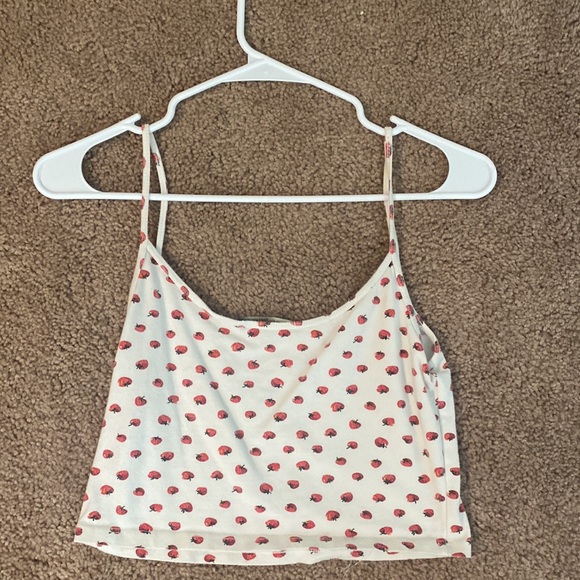 Brandy Melville Cropped tank top - Picture 3 of 3